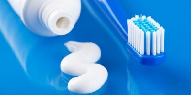 TCP Được Dùng Để Làm Kem Đánh Răng Không Bị Đóng Cục